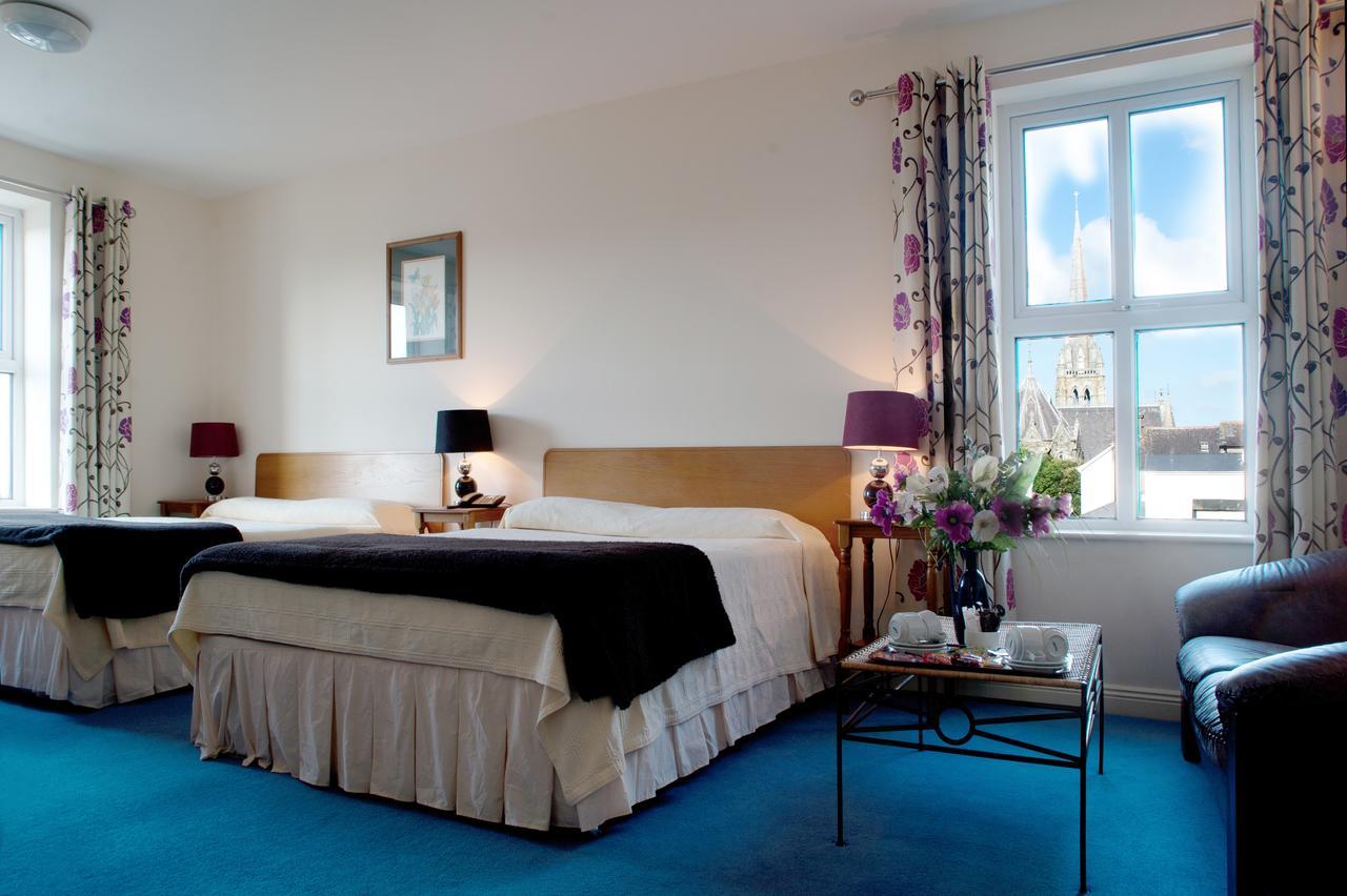 O Donovans Hotel Clonakilty Room photo